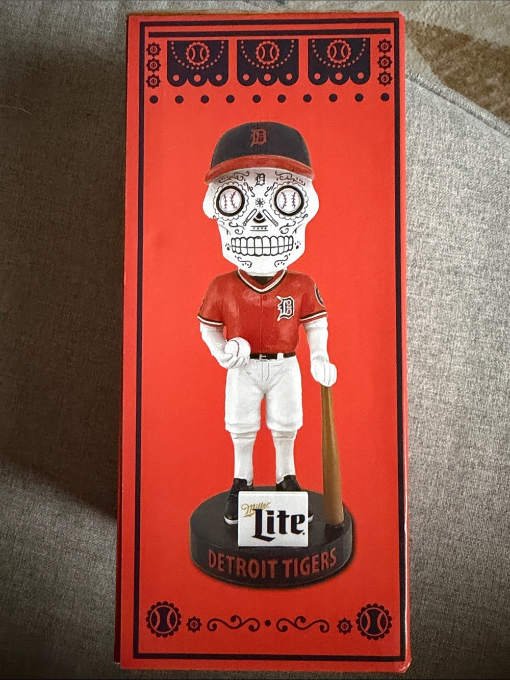 Detroit Tigers Day of the Dead Bobblehead - Red & White